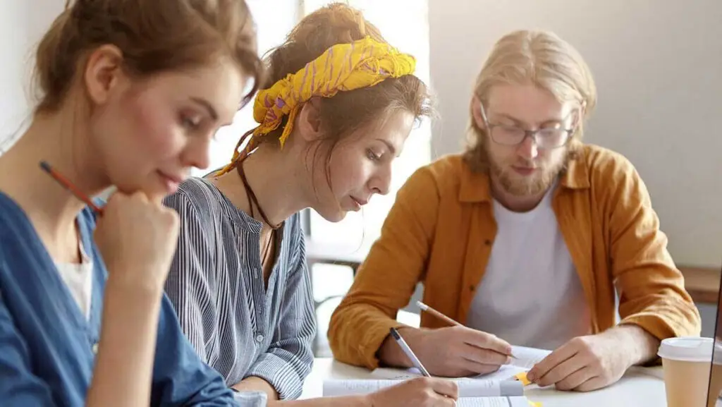 High school program starting soon 2021 for covid-19 situation High school program starting soon 2021 for covid-19 situation